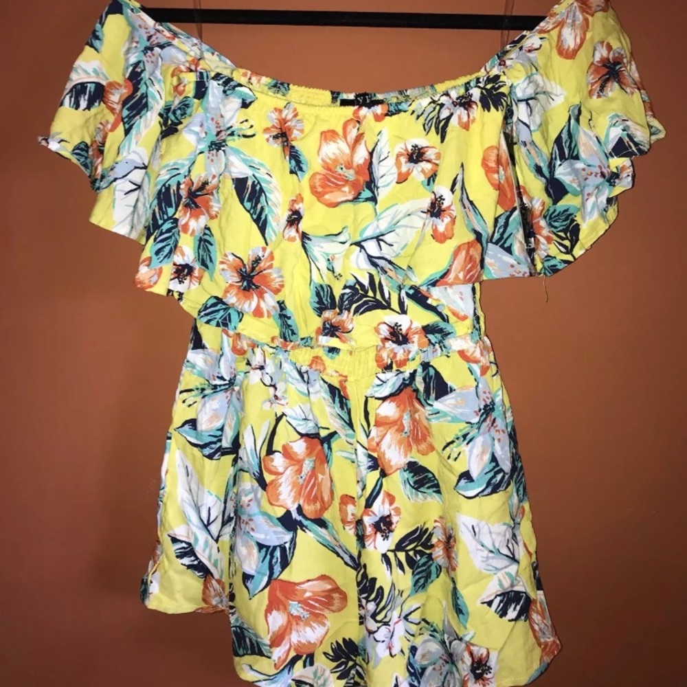 HYPE Yellow Romper small off shoulder floral new